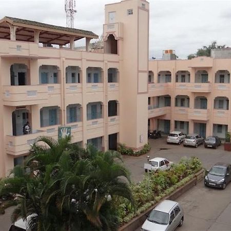 Hotel Mysore Dasaprakash Екстериор снимка